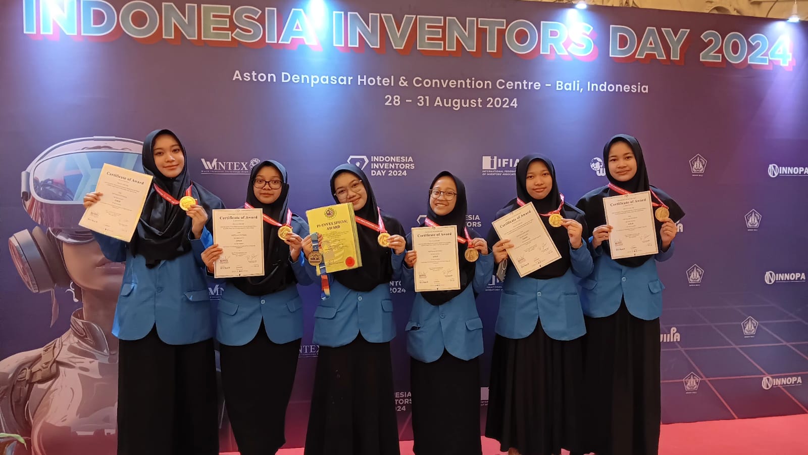 Edukasi Lingkungan Melalui Permainan, Santri Thursina IIBS Raih Medali Emas di STEM Competition 2024