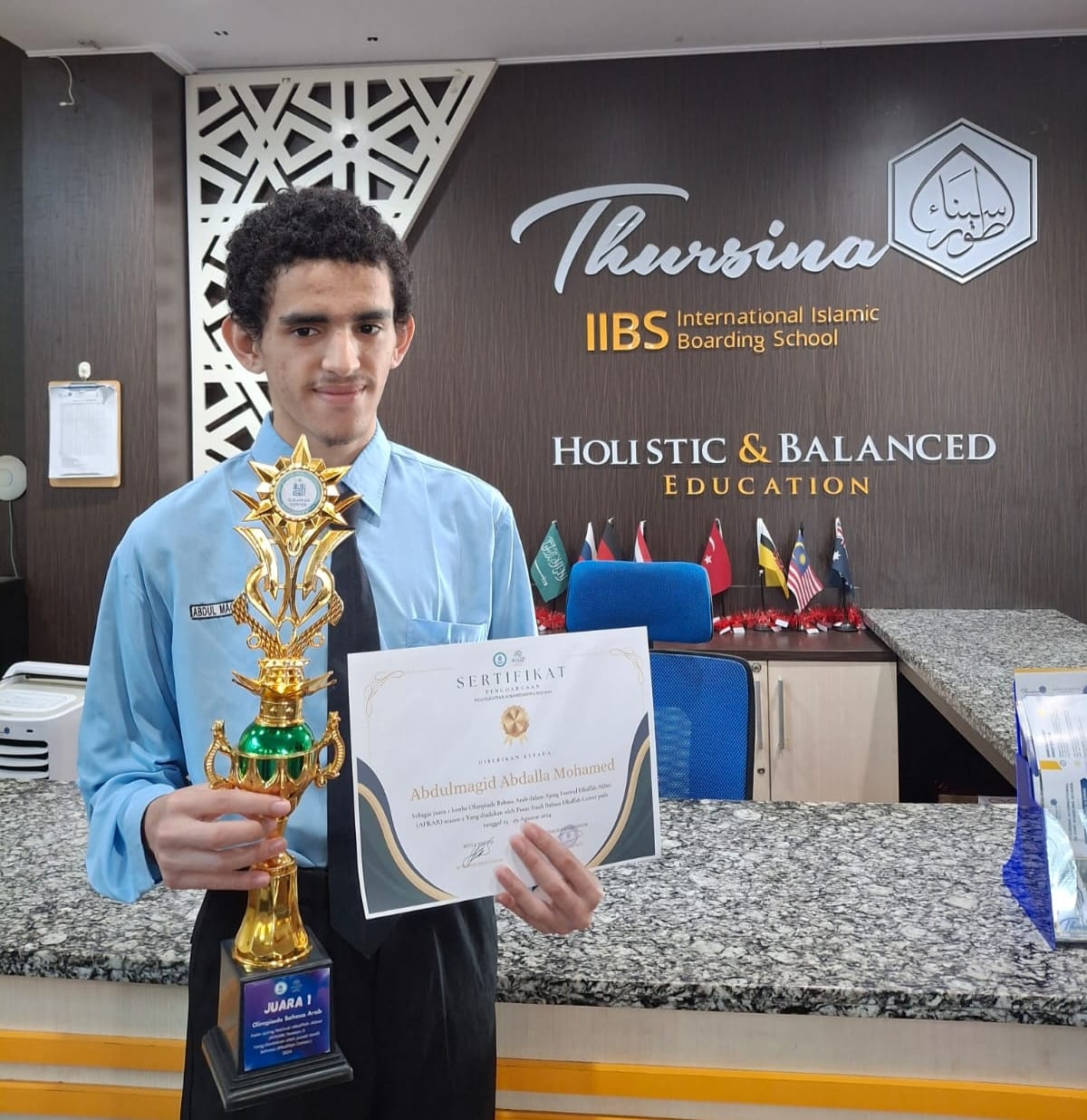 Unjuk Kemampuan Bahasa Arab, Santri Thursina IIBS Raih Juara 1 dalam Olimpiade Bahasa Arab Nasional