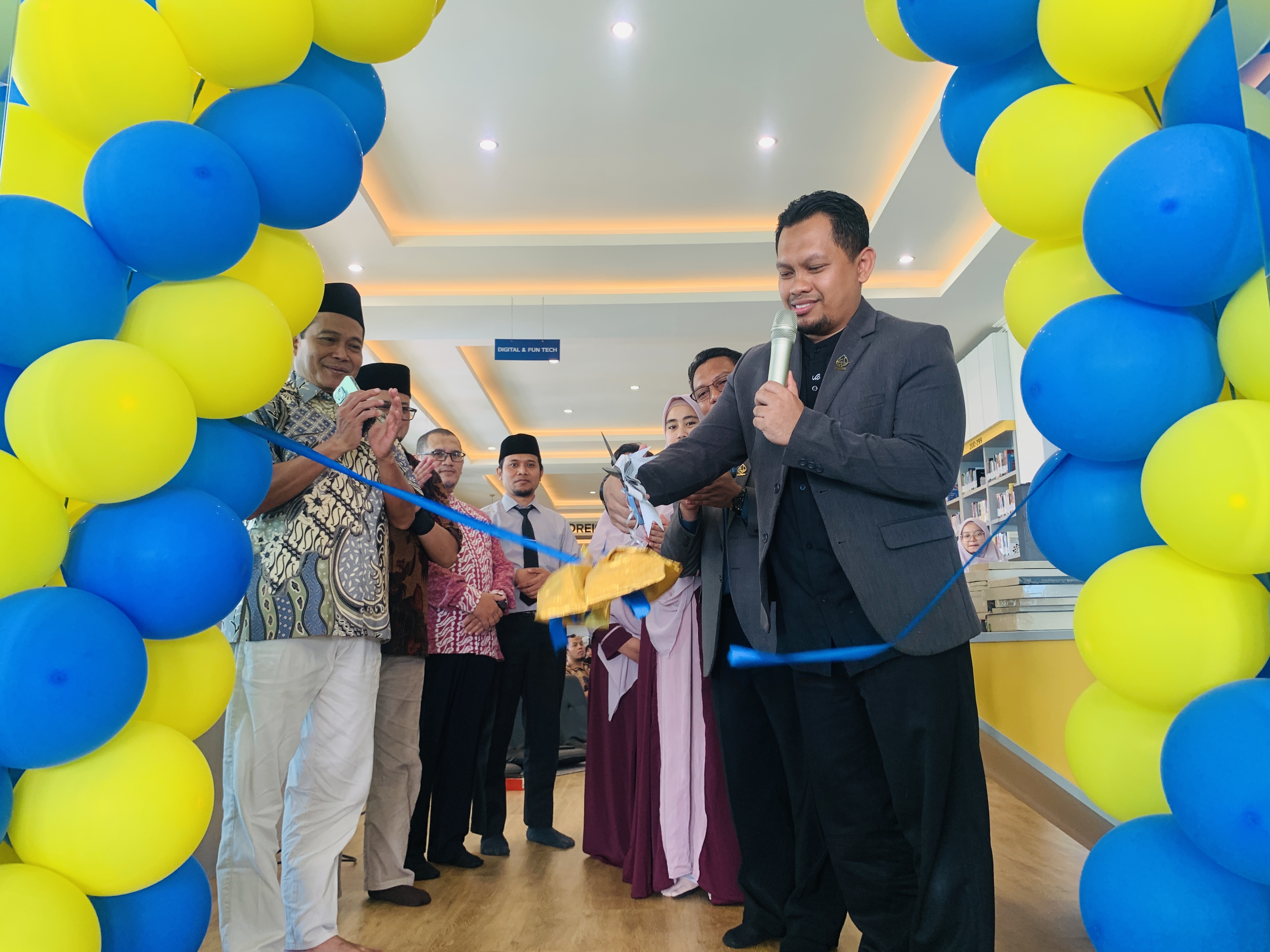 Grand Opening of Thursina Smart Library: Stepping into the Era of Digital Literacy for Santri!